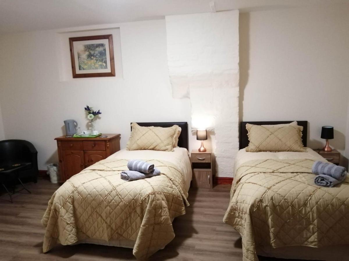 The Old Cart Shed Bed & Breakfast Lenwade Екстериор снимка